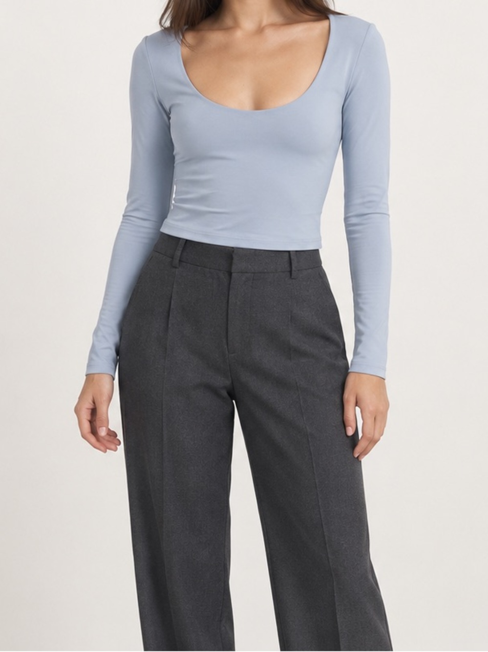 Aritzia Babaton Contour Scoopneck Long Sleeve Top Light Blue XS
